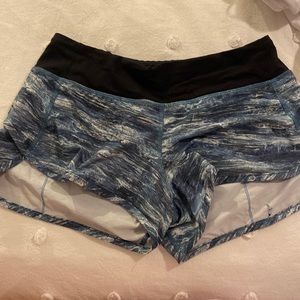 Lululemon Speed Up shorts